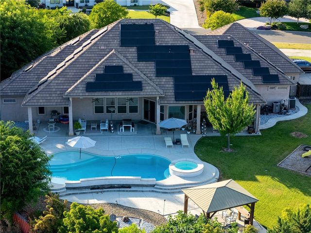 3834 N Golden Bear, Merced, CA 95340