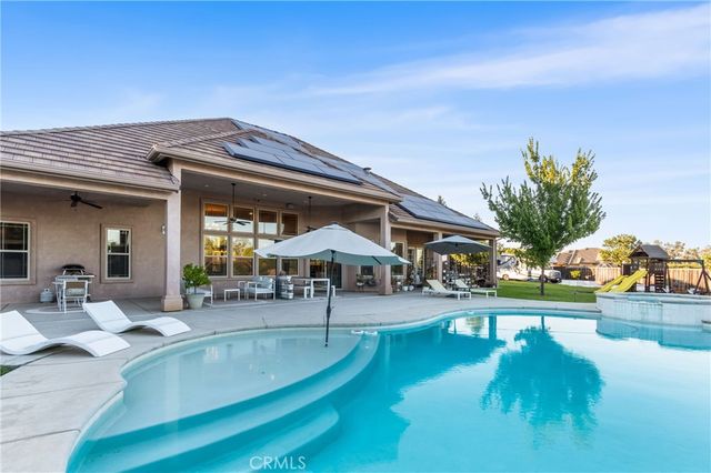 3834 N Golden Bear, Merced, CA 95340