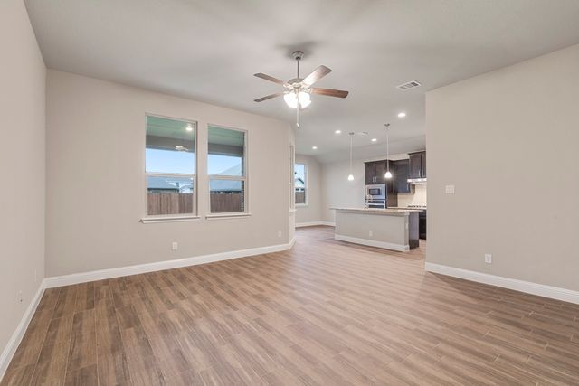 3810 MILLCREEK Drive, Midlothian, TX 76065