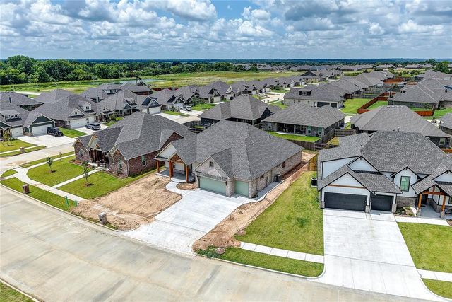 3912 Skyler Way, Norman, OK 73072