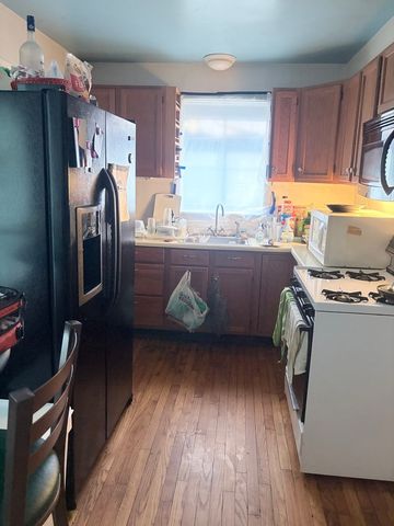 800 E Touhy Avenue, Des Plaines, IL 60018