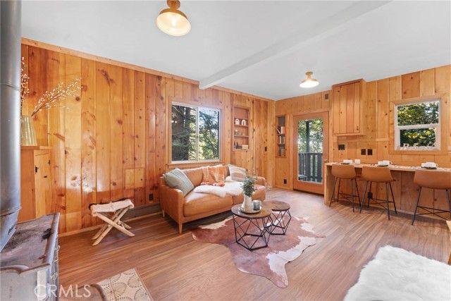 956 Mercury, Crestline, CA 92325