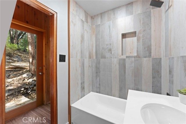 956 Mercury, Crestline, CA 92325