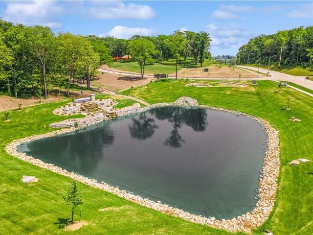 1383 S Timber Lane, West Des Moines, IA 50266