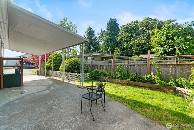 1254 4th Street, Blaine, WA 98230
