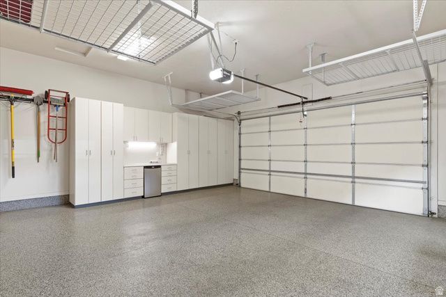 4695 W 4100 S, West Haven, UT 84401