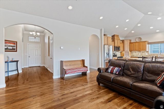 4695 W 4100 S, West Haven, UT 84401