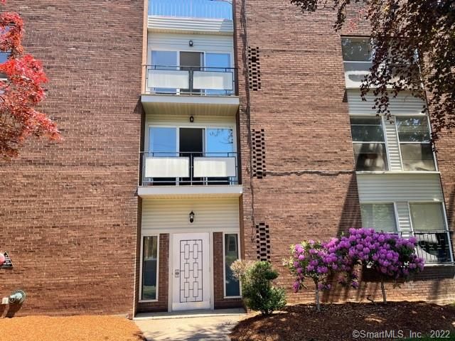 787 Farmington Avenue 1d, West Hartford, CT 06119