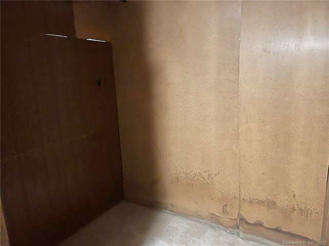 787 Farmington Avenue 1d, West Hartford, CT 06119