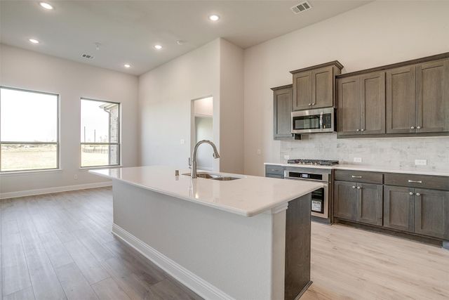 8230 Honeywell Avenue, Greenville, TX 75402