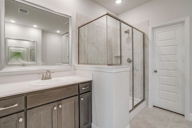 8230 Honeywell Avenue, Greenville, TX 75402