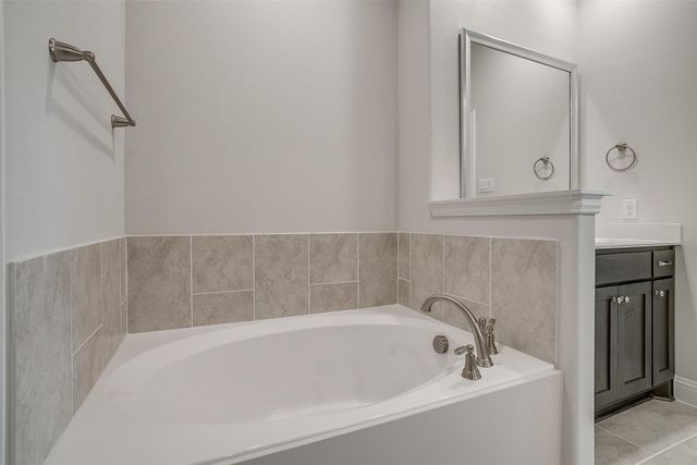 8230 Honeywell Avenue, Greenville, TX 75402