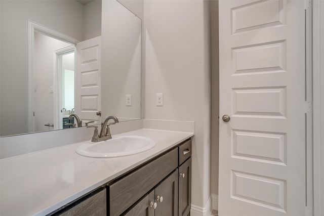 8230 Honeywell Avenue, Greenville, TX 75402