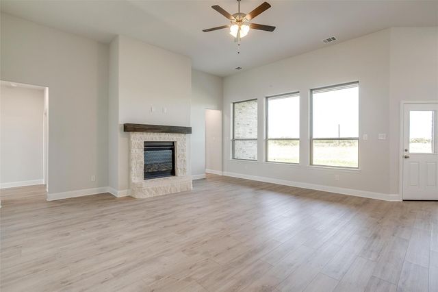 8230 Honeywell Avenue, Greenville, TX 75402