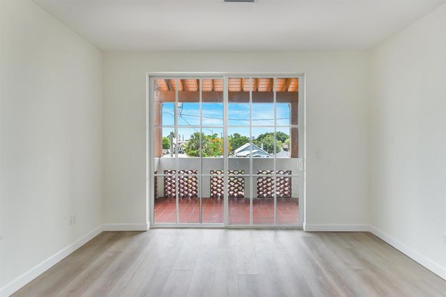129 S K Street, Lake Worth, FL 33460