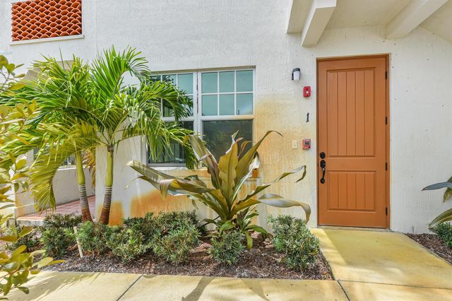 129 S K Street, Lake Worth, FL 33460