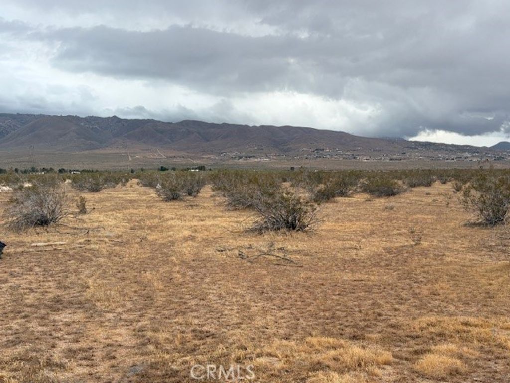 0 Del Oro, Apple Valley, CA 92308