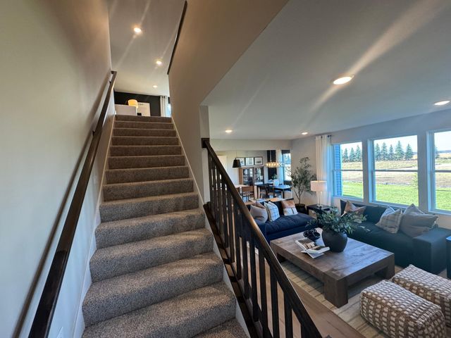 10422 Hadley Avenue S, Cottage Grove, MN 55016