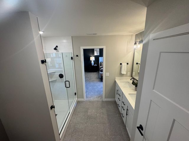 10422 Hadley Avenue S, Cottage Grove, MN 55016