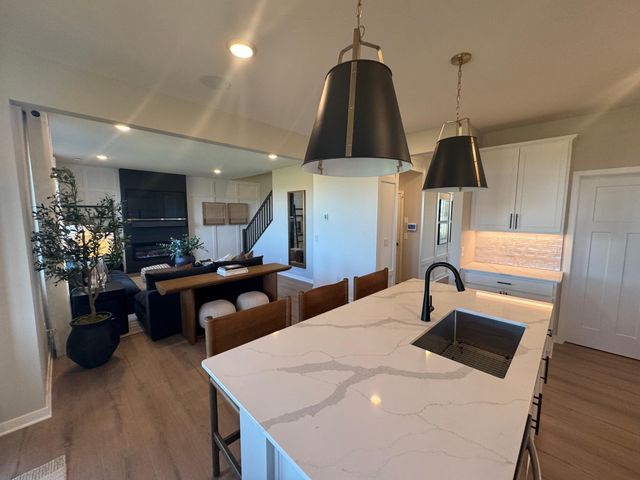 10422 Hadley Avenue S, Cottage Grove, MN 55016