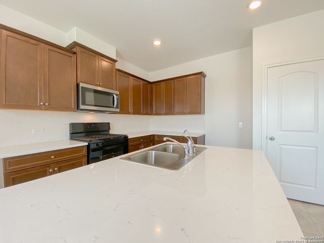 6806 Prue Rd Unit 73, San Antonio, TX 78240