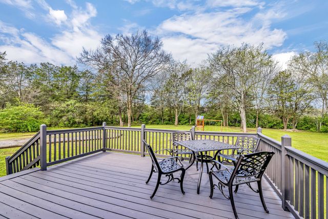 2462 Lewisburg Pike, Spring Hill, TN 37174