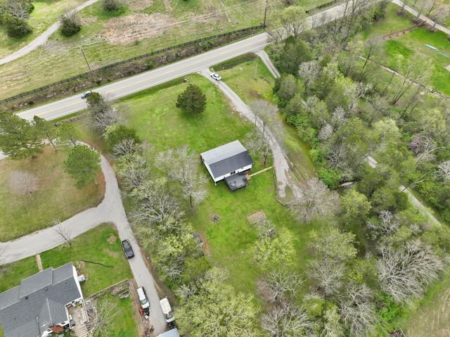 2462 Lewisburg Pike, Spring Hill, TN 37174