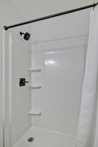 2462 Lewisburg Pike, Spring Hill, TN 37174