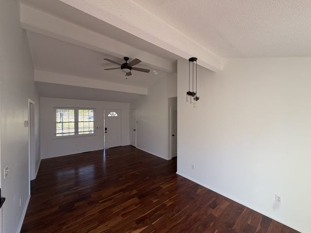 2462 Lewisburg Pike, Spring Hill, TN 37174