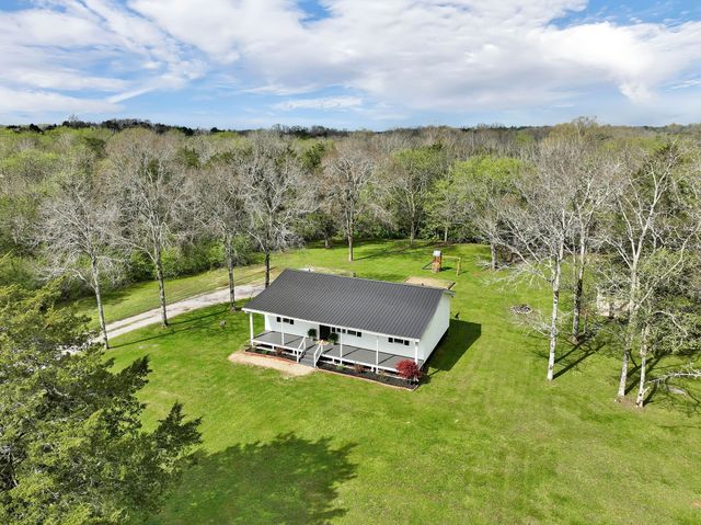 2462 Lewisburg Pike, Spring Hill, TN 37174