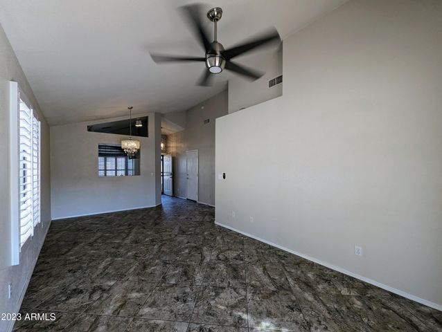 1902 N BARKLEY -- 14, Mesa, AZ 85203