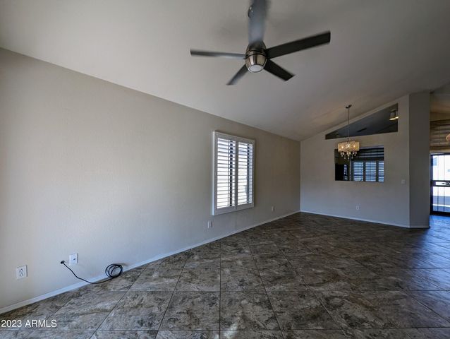 1902 N BARKLEY -- 14, Mesa, AZ 85203