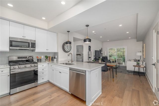 927 Deep Valley Drive 215, Rolling Hills Estates, CA 90274