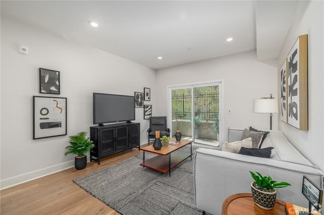 927 Deep Valley Drive 215, Rolling Hills Estates, CA 90274