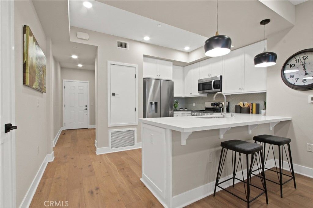 927 Deep Valley Drive 215, Rolling Hills Estates, CA 90274