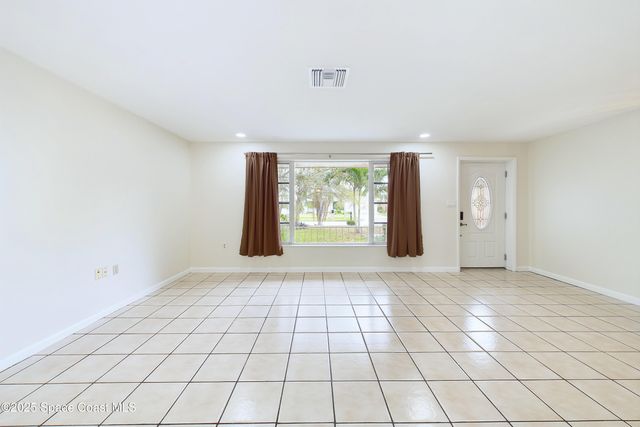 1202 Yacht Club Boulevard, Satellite Beach, FL 32937