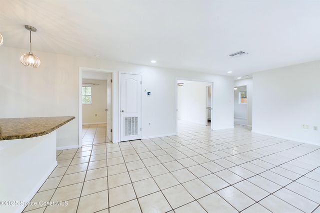 1202 Yacht Club Boulevard, Satellite Beach, FL 32937