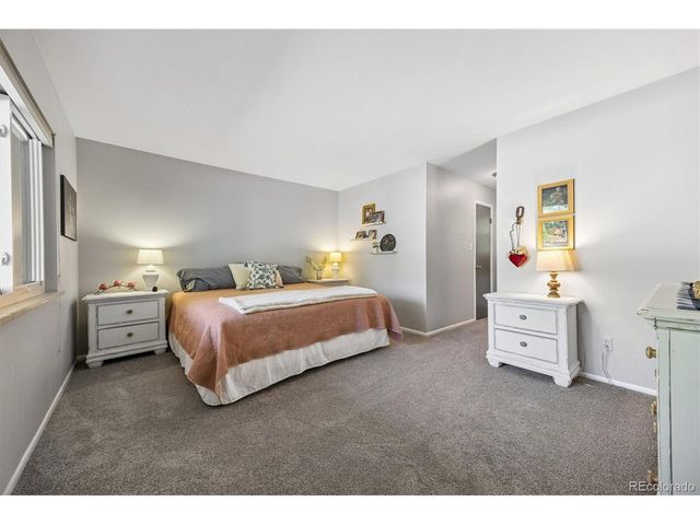 3350 S Oneida Way, Denver, CO 80224