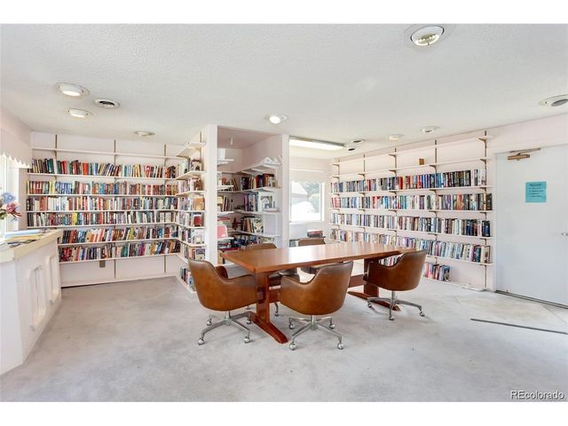 3350 S Oneida Way, Denver, CO 80224