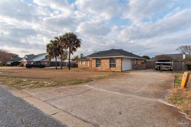 6116 Electra Ln, Pensacola, FL 32507