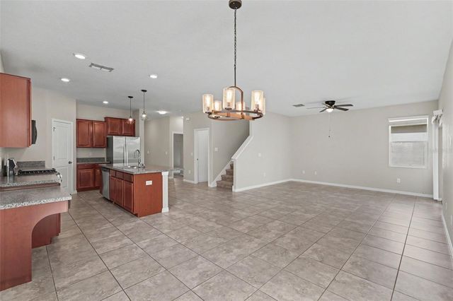 21087 PLEASANT PLAINS PARKWAY, Land O Lakes, FL 34637