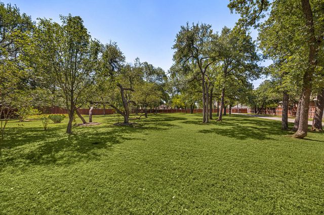 1501 W Park ST, Cedar Park, TX 78613