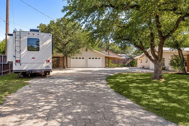 1501 W Park ST, Cedar Park, TX 78613