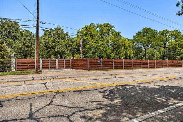 1501 W Park ST, Cedar Park, TX 78613