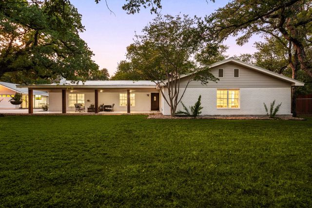 1501 W Park ST, Cedar Park, TX 78613