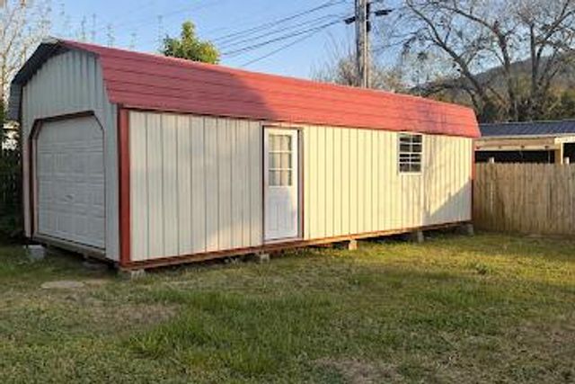 208 Cedar Point Lane, South Pittsburg, TN 37380