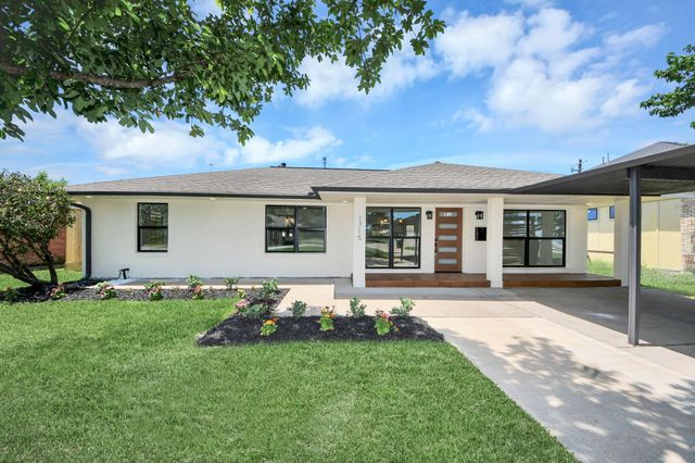 1715 Fawnhope Drive, Houston, TX 77008