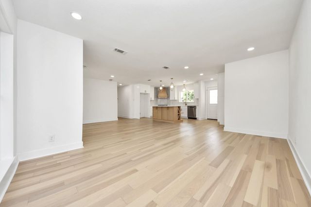1715 Fawnhope Drive, Houston, TX 77008