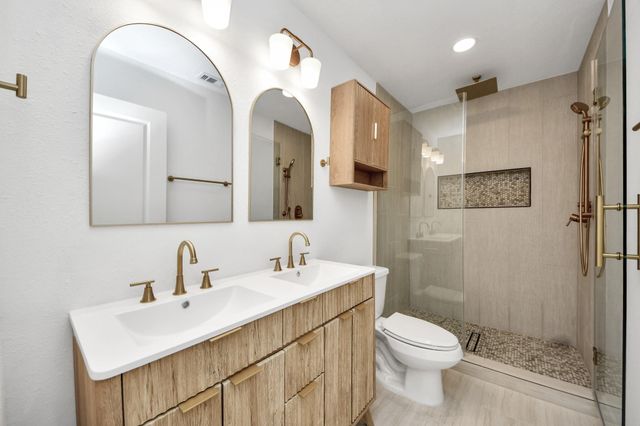 1715 Fawnhope Drive, Houston, TX 77008
