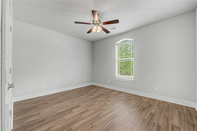 1 Kent Drive, Bella Vista, AR 72714